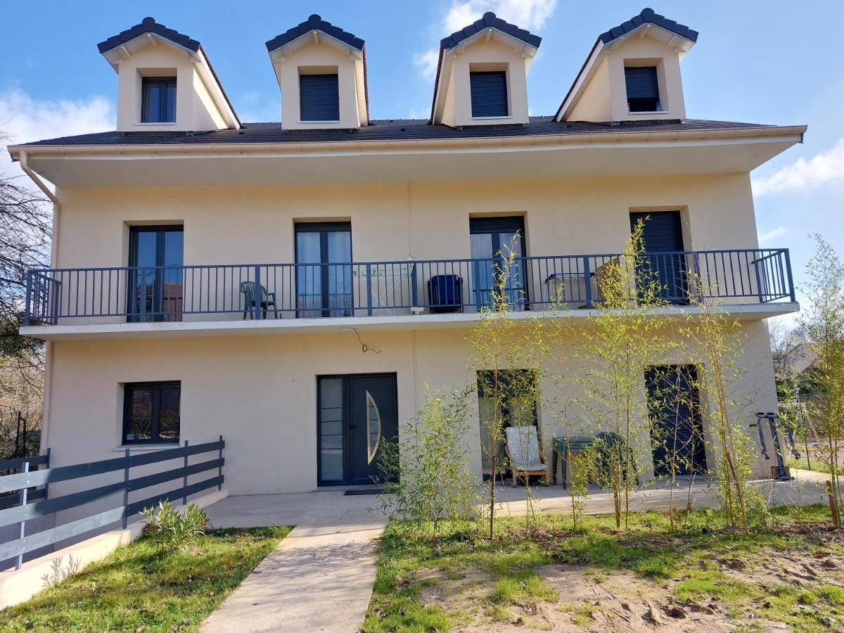 Residence De La Gare, Chambre Meublee Longjumeau Exterior foto